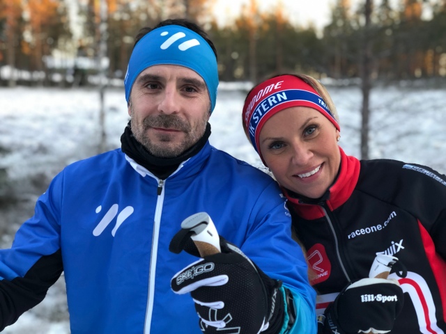 Teo och Anna-Karin Lillevars efter en skidlektion med Wickström Coaching i Orsa Grönklitt